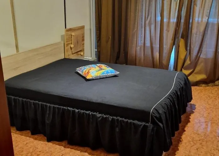 Appartement Stylish Apt, Free Parking, Near Center & Airport *