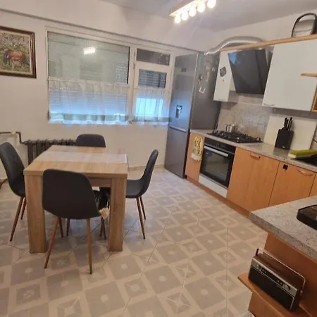 Stylish Apt, Free Parking, Near Center & Airport * Varna