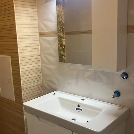 Apartament Stylish Apt, Free Parking, Near Center & Airport Varna